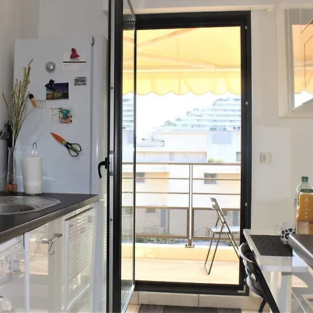 Climatise 3p, Piscine, Terrasse Sud, Parking Prive, Proche Et Gare - Fr-1-252a-70 公寓