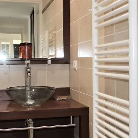 Climatise 3p, Piscine, Terrasse Sud, Parking Prive, Proche Et Gare - Fr-1-252a-70 Apartment Villeneuve-Loubet
